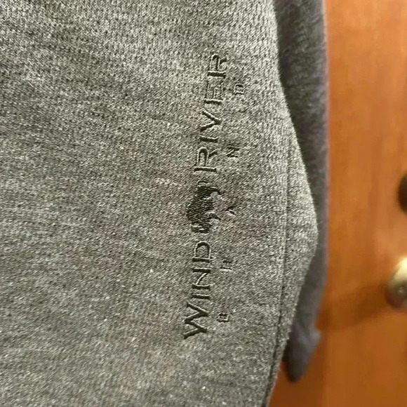 Windriver men’s pull over size large - Picture 3 of 6